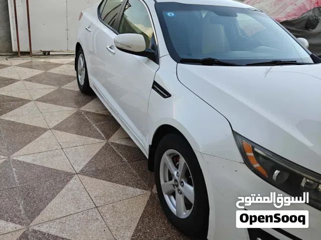 كيه اوبتيما 2015 حره تحويل امريكي حادثها بنيد مبدل فقط وبيها قطعتين صبغ بدون دواخل والباقي كفاله ضرب