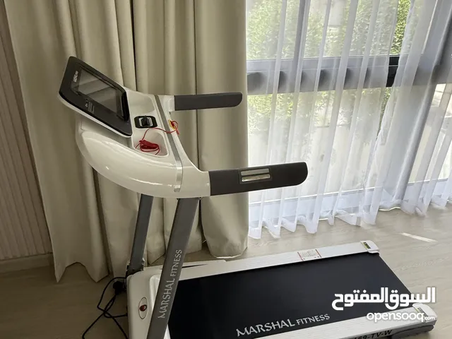 سير كهربائي لم يستخدم لون مميز أبيض