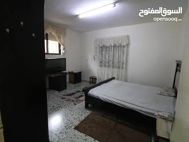 150 m2 2 Bedrooms Apartments for Rent in Ramallah and Al-Bireh Beitunia