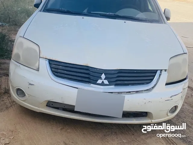 Used Mitsubishi Galant in Tripoli