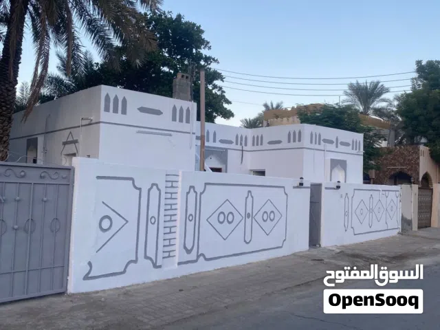 200 m2 2 Bedrooms Townhouse for Sale in Al Dakhiliya Sumail
