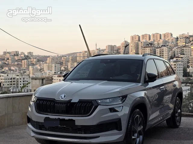 سكودا كودياك 2022 سبورت لاين فل اضافات دفع رباعي