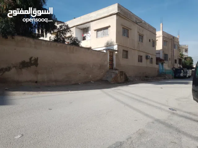 825 m2 2 Bedrooms Apartments for Rent in Zarqa Jabal Al Abyad