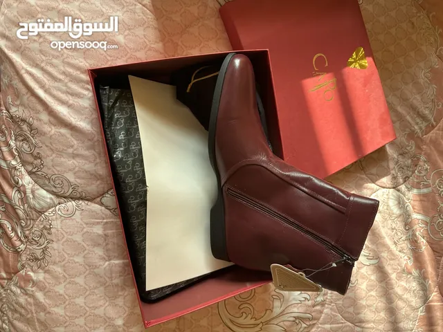 أحذية مهام اللون اسود