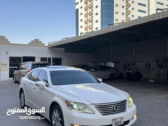 Used Lexus LS in Ajman