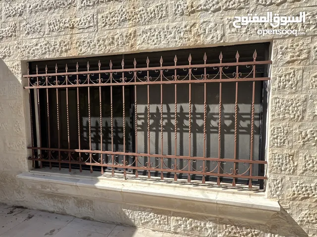 حمايات شبابيك وباب حديد للبيع سعر حرق