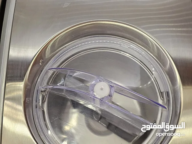 Cuisinart icecream maker ICE100BCU