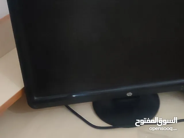 18" HP monitors for sale  in Benghazi