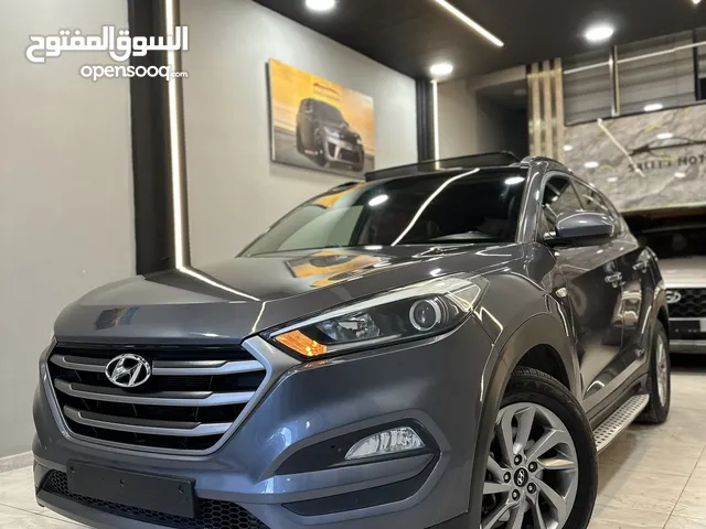 Hyundai tacson 2017 full panurama