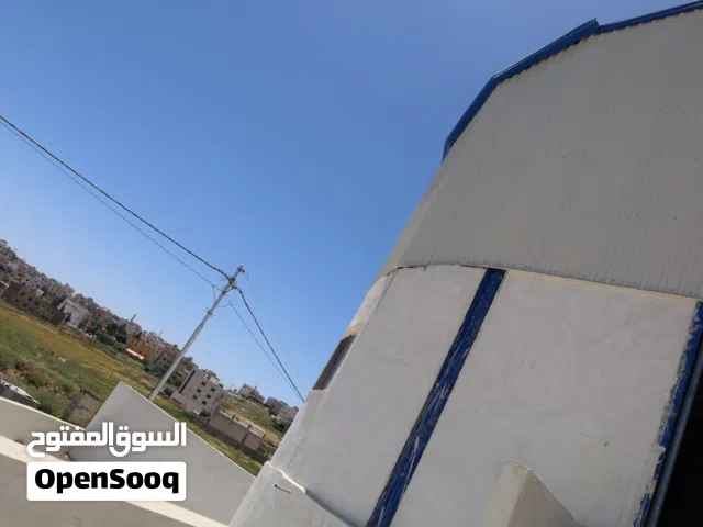 هنجر مساحه 630 ومساحه 315 الطابق الأول
