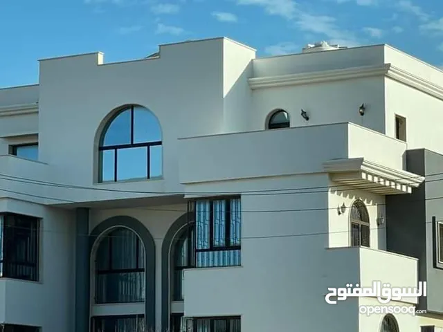 450 m2 More than 6 bedrooms Villa for Sale in Tripoli Janzour