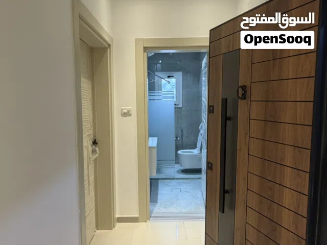220 m2 3 Bedrooms Apartments for Rent in Tripoli Al-Serraj
