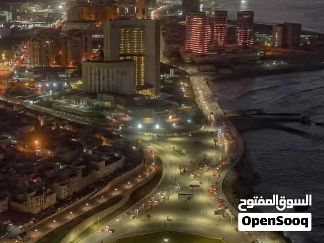 قطعة ارض 400م برئيسي الحشان بعد اربع شوارع الحشان عويطي شارع الغاز بوقع ممتاز