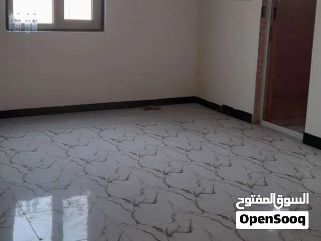 150 m2 2 Bedrooms Apartments for Rent in Basra Manawi Lajim