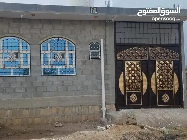 89 m2 4 Bedrooms Townhouse for Sale in Sana'a Ar Rawdah