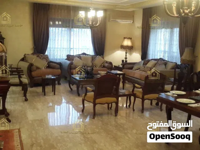 شقة فارغة مع روف منفصل في أرقى واجمل مناطق تلاع العلي