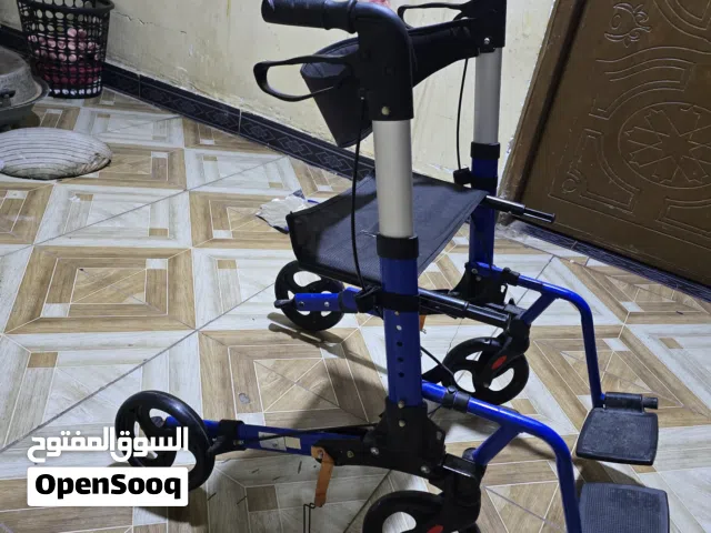 عربانه ومسند كبار السن او معوق