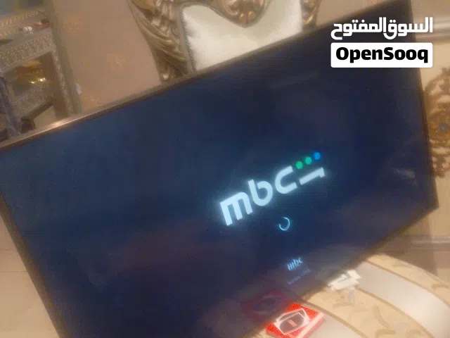 LG من طراز 49LJ610V. هذا الجهاز هو تلفزيون ذكي (Smart TV) بشاشة مقاس 49 بوصة وتقنية LED، ويوفر دقة ع