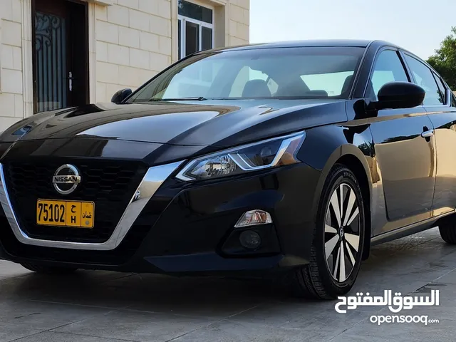 Used Nissan Altima in Al Batinah