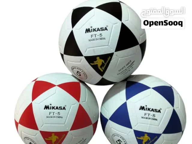 عررررررررطة قوي السعر تصفية للكمية كامل 100دارزن كورات قدام اديداس سعر الدارزن 12الف ريال ياعم اتصل