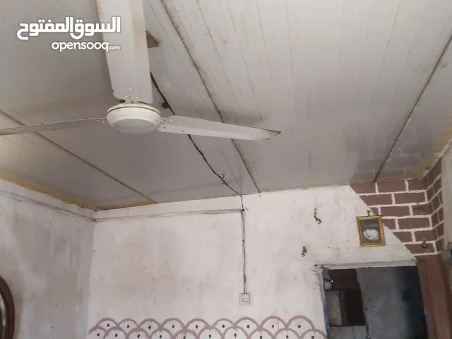 200 m2 1 Bedroom Townhouse for Sale in Basra Qibla