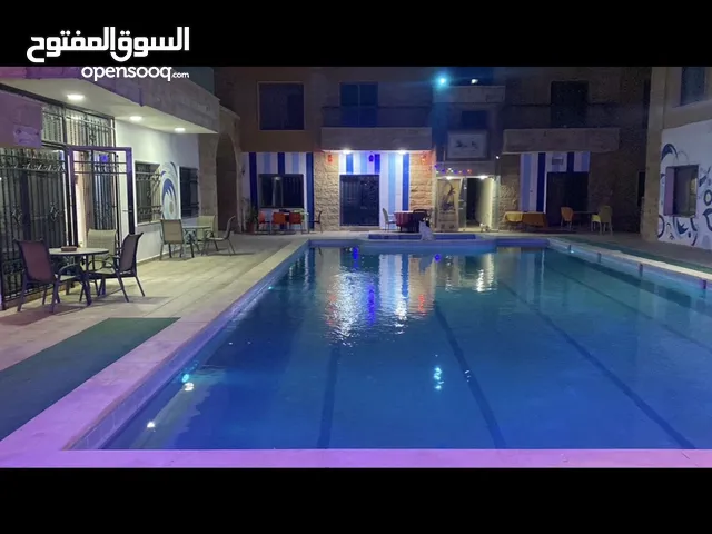 شاليه بسعر لقطة لن تتكرر في البحر الميت داخل كمباوند او البدل على سيارة