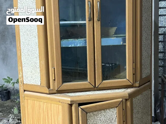 زاوية المنيوم و كاونتر 4 ابواب ايضا المنيوم