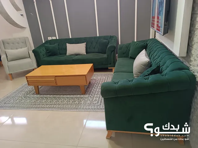 صالون مخمل شبه جديد