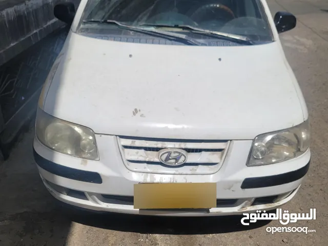 ماتركس 2003 اتوماتيك. نضيف. جدا جدا. مكينيه واسبيت. كرت. والباقي كما موضح بالصوره.