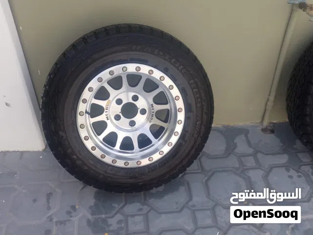 بيع زنقات + اطارات العدد 4