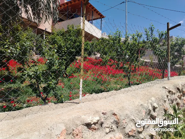 250 m2 5 Bedrooms Townhouse for Sale in Ajloun A'fna