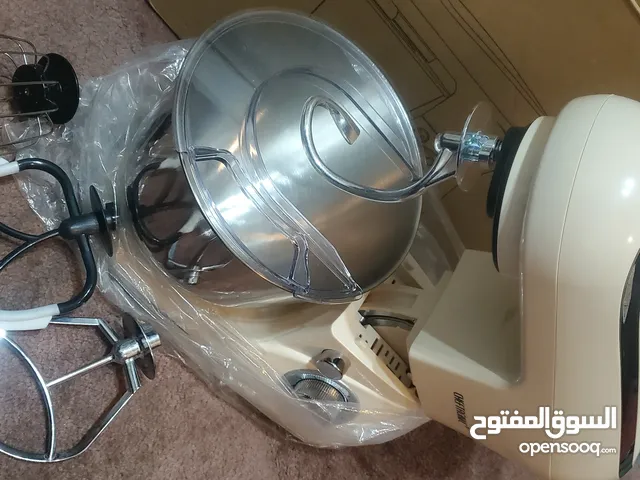 للبيع عجانات 5لتر نوعيه ممتازه فخمه بل كرتون من شي ان