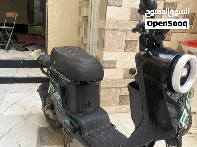 2025 ياماها XMAX