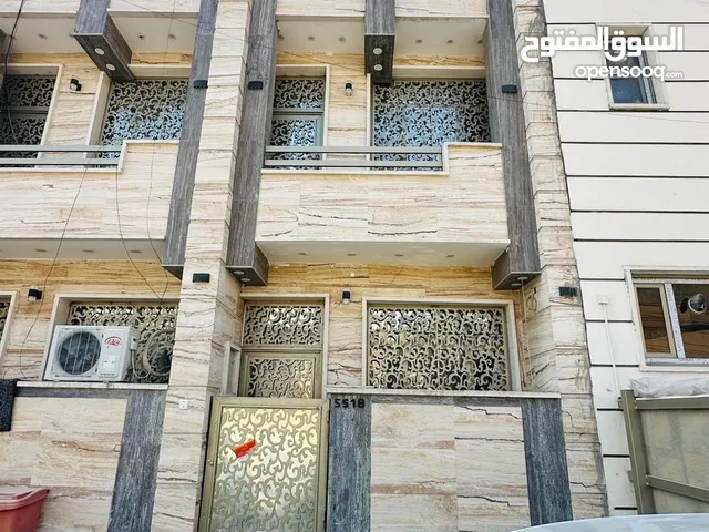 100 m2 2 Bedrooms Townhouse for Sale in Baghdad Saidiya
