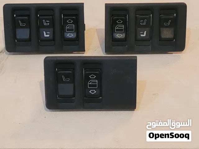 بعض قطع مرسيدس W126