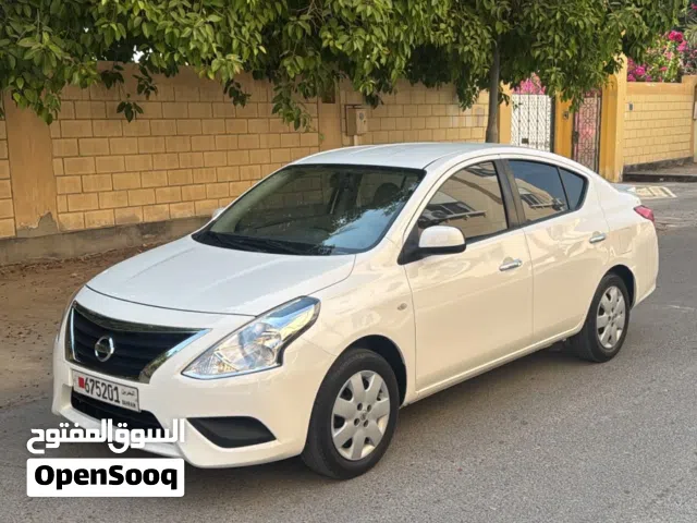 2024 نيسان صني Standard