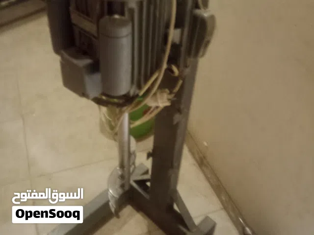 عدة مطعم للبيع