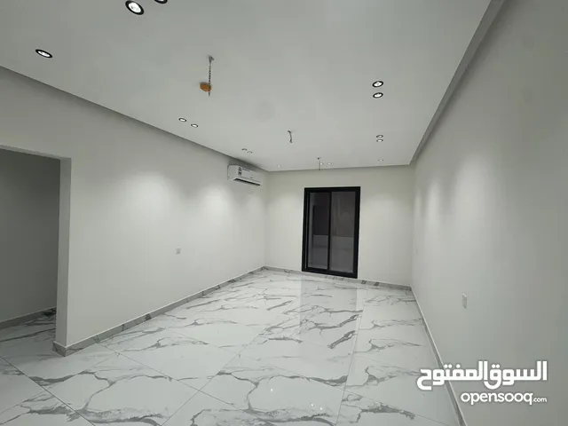 190 m2 4 Bedrooms Apartments for Sale in Muharraq Hidd