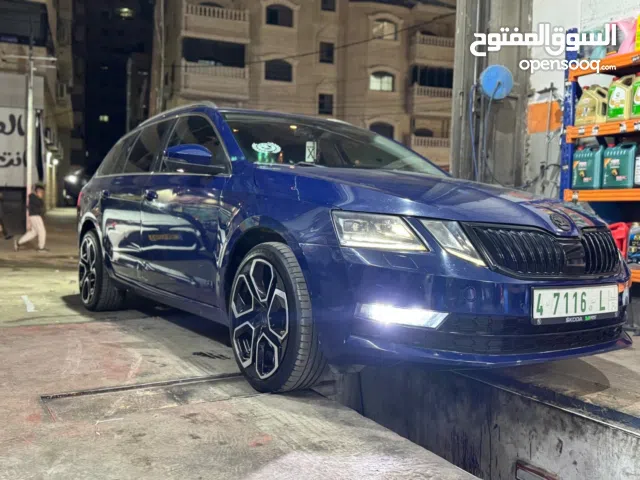 سكودا اوكتافيا للبيع