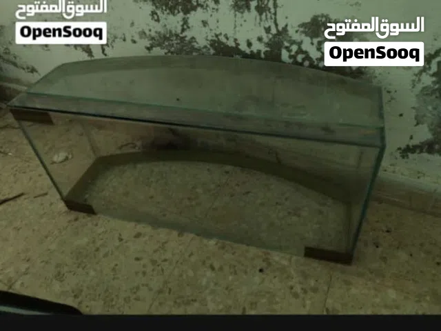 حوض سمك بحالة جيدة جدآ