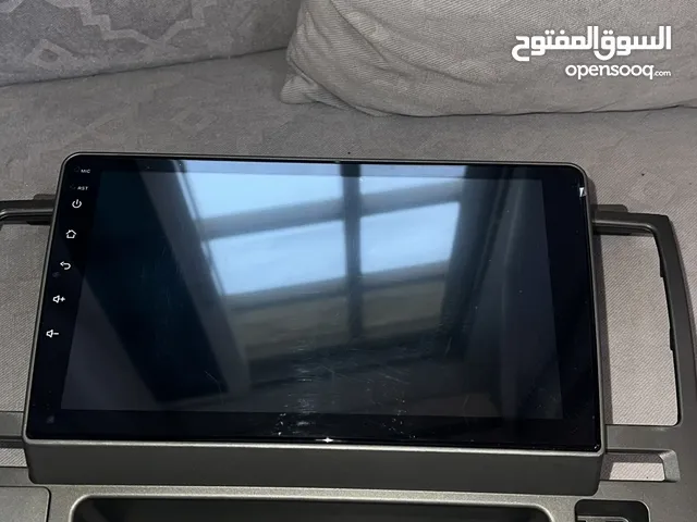 للبيع شاشة 9 انش جديده مستعمله فترة بسيطه جدا