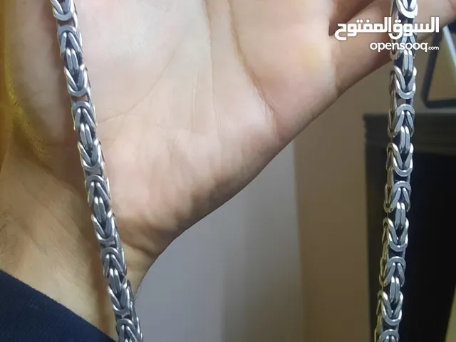مجموعة بلاكات وسناسيل فضة متنوعة اوزان عالية واشي رفيع الأغلب اوزان عالية مختمات عدة اختام إيطالي اص