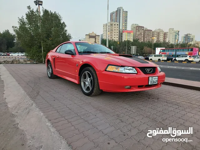 السالمية فورد موستنج موديل 1999 V8 فيئة تذكارية