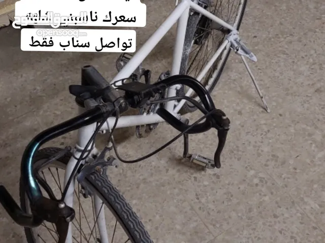 سيكل شبه رياضي للبيع مستعمل استعمال 3 شهور لكن مب كامله