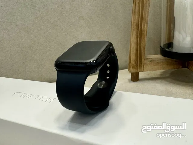 Apple Watch series 8 - size 45m