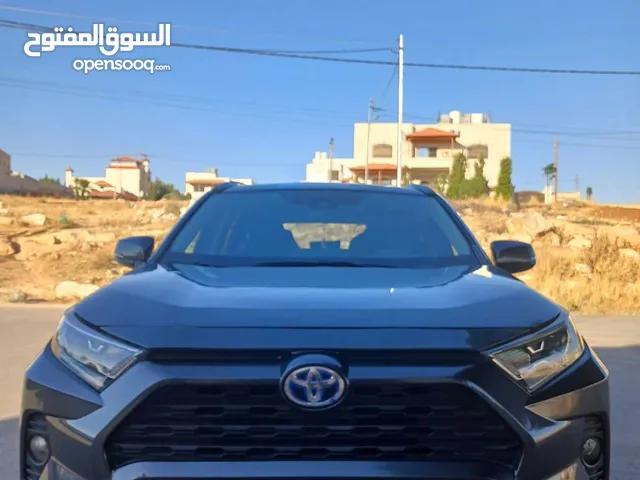Used Toyota RAV 4 in Amman