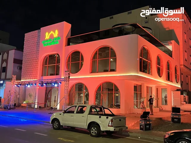 حفلات ومناسبات وافتتاحات