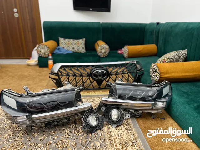 مكياج مفخرة