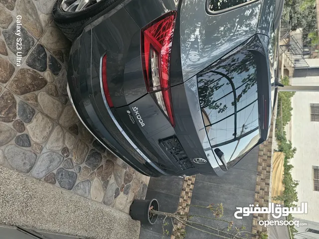 سكودة كودياك 2019 دهان تجميلي في 3 قطع في السيارة خالية من الحوادث