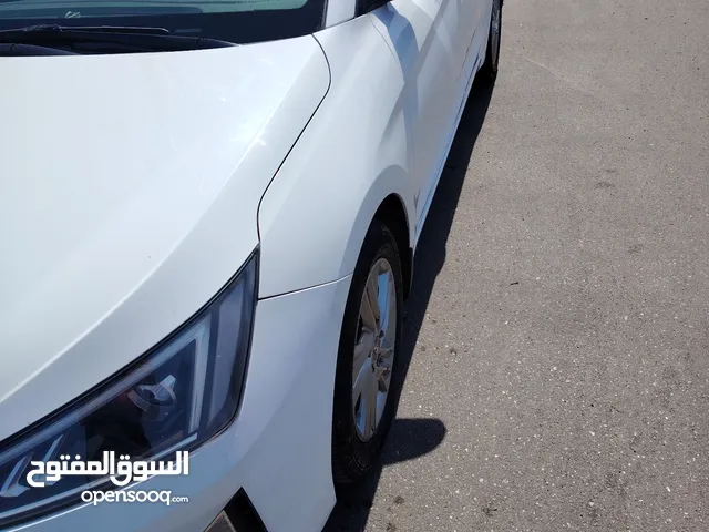 Used Hyundai Elantra in Baghdad